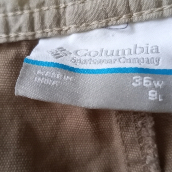 Columbia dark khaki flat front shorts - Picture 8 of 8